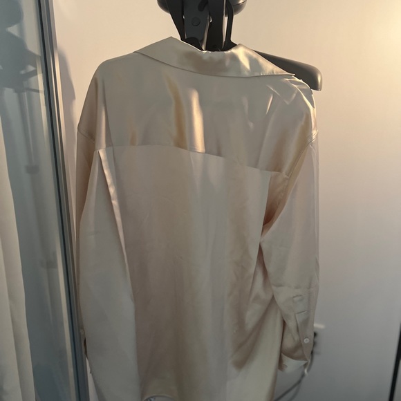 Silk Blouse great condition - Picture 2 of 2